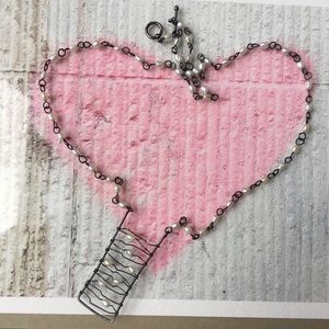 NWOT Artisan Seed Pearl Necklace, Feminine and Lightweight